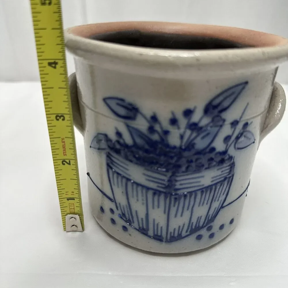 1992 Salmon Falls Blue Decorated Stoneware Blue Berries Basket CrockWare Pottery - Picture 11 of 13